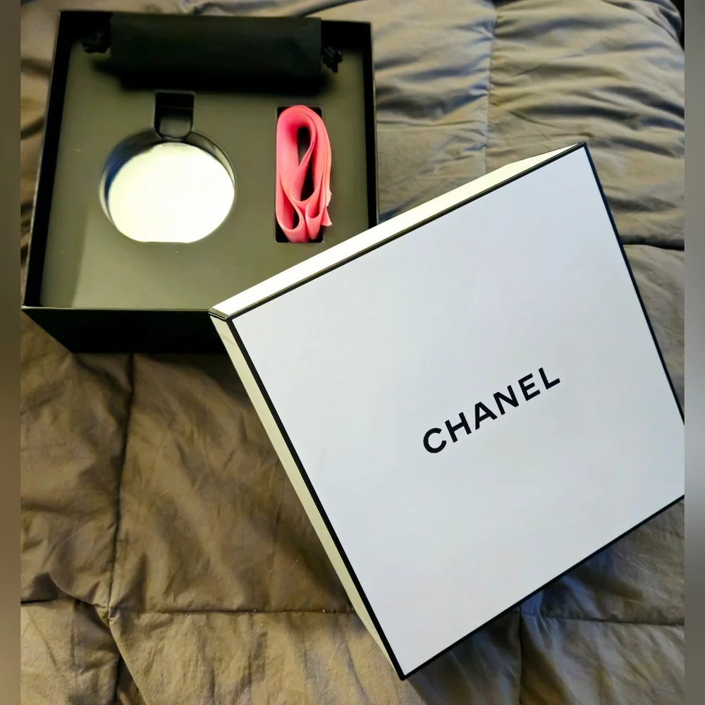 NEW Chanel Medium Chance Perfume 3.4oz White Gift Box Set Insert Dust Bag Ribbon